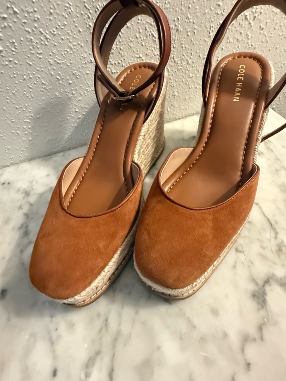 Cole Haan
Kyra Cloudfeel Wedge Sandal 6.5 - Picture 2 of 7